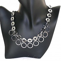 Ocelový luxusní náhrdelník s kruhy