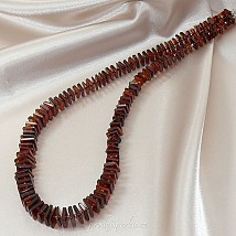 Dámský náhrdelník jantar čtverečky (45cm)