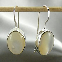 Stříbrné náušnice s perletí Ag 925/1000